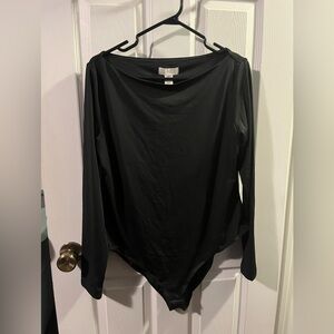Bundle of 2 H&M Women’s Bodysuits - Size XL